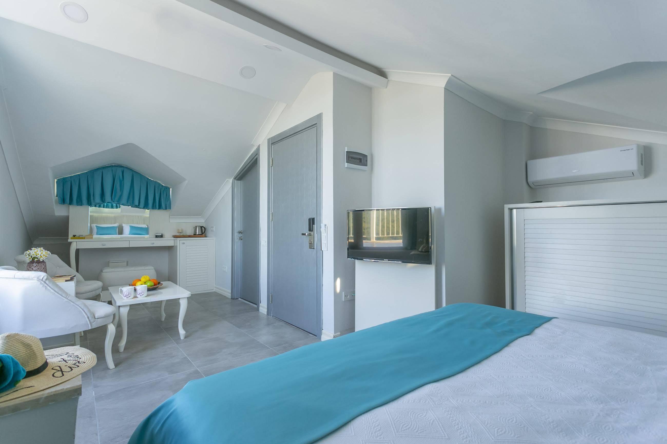 Monastery Suites Hotel-Fethiye Oludeniz Exterior foto