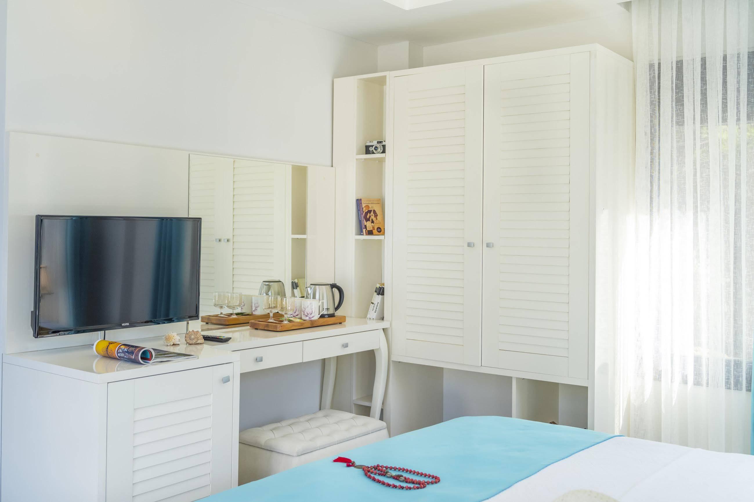 Monastery Suites Hotel-Fethiye Oludeniz Exterior foto