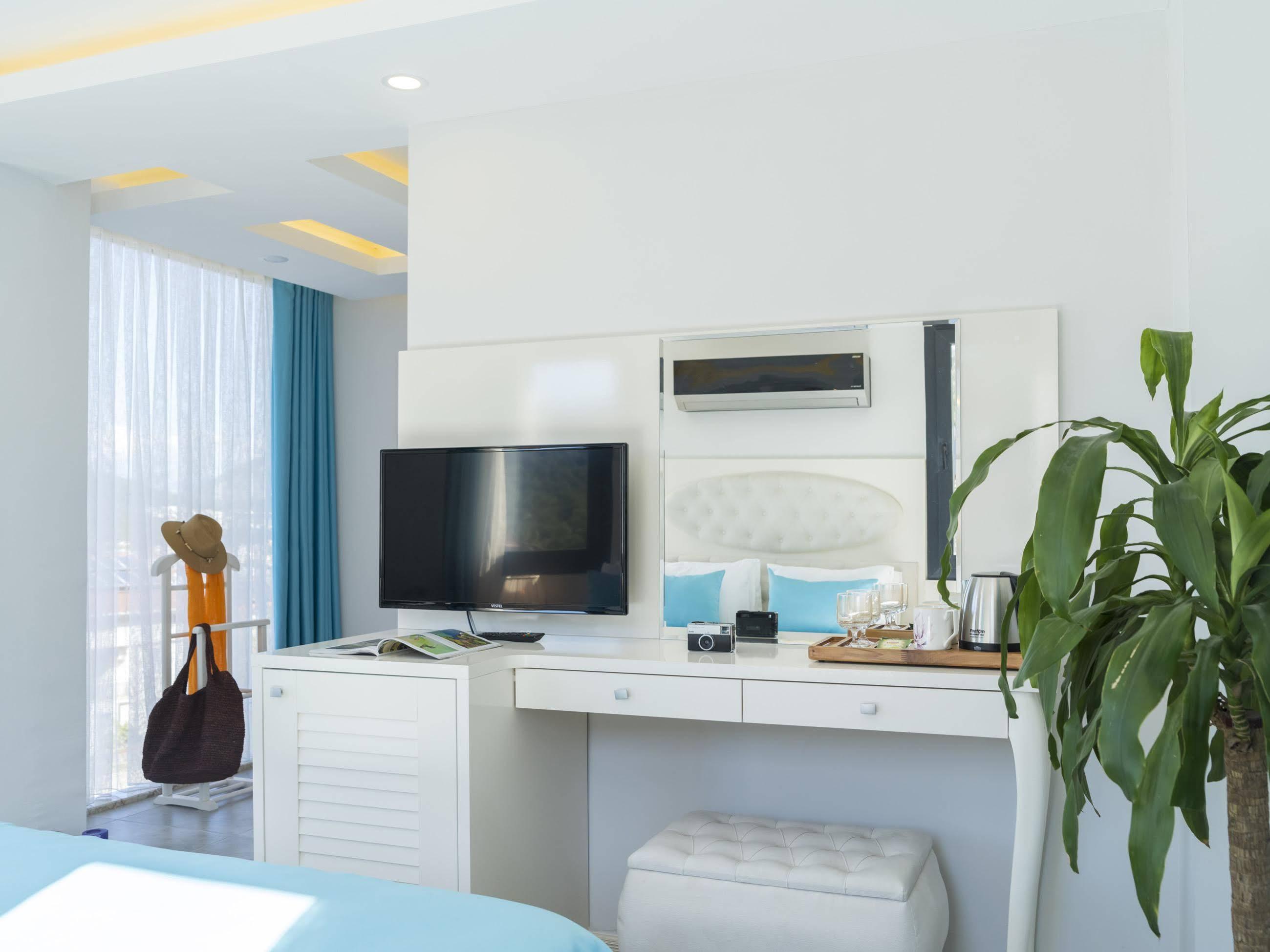Monastery Suites Hotel-Fethiye Oludeniz Exterior foto